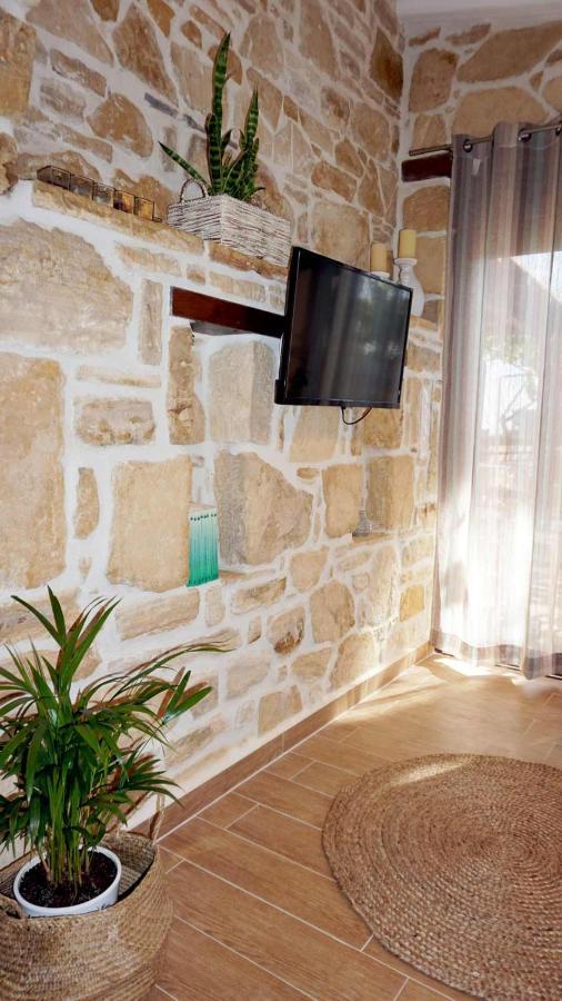 Studio Eleni - Oasis Holiday Houses Kokkinos Pyrgos Eksteriør bilde