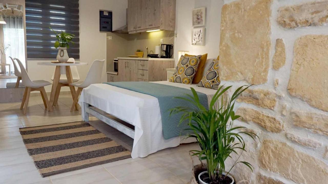 Studio Eleni - Oasis Holiday Houses Kokkinos Pyrgos Eksteriør bilde