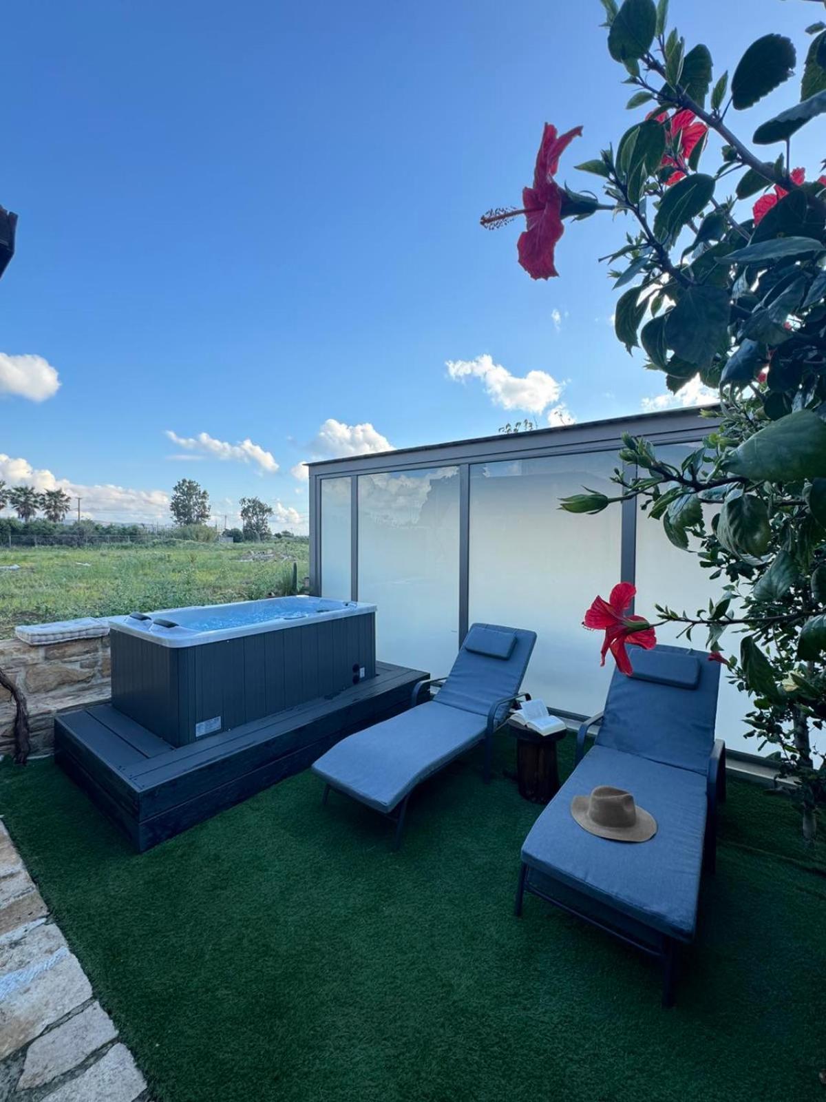 Studio Eleni - Oasis Holiday Houses Kokkinos Pyrgos Eksteriør bilde