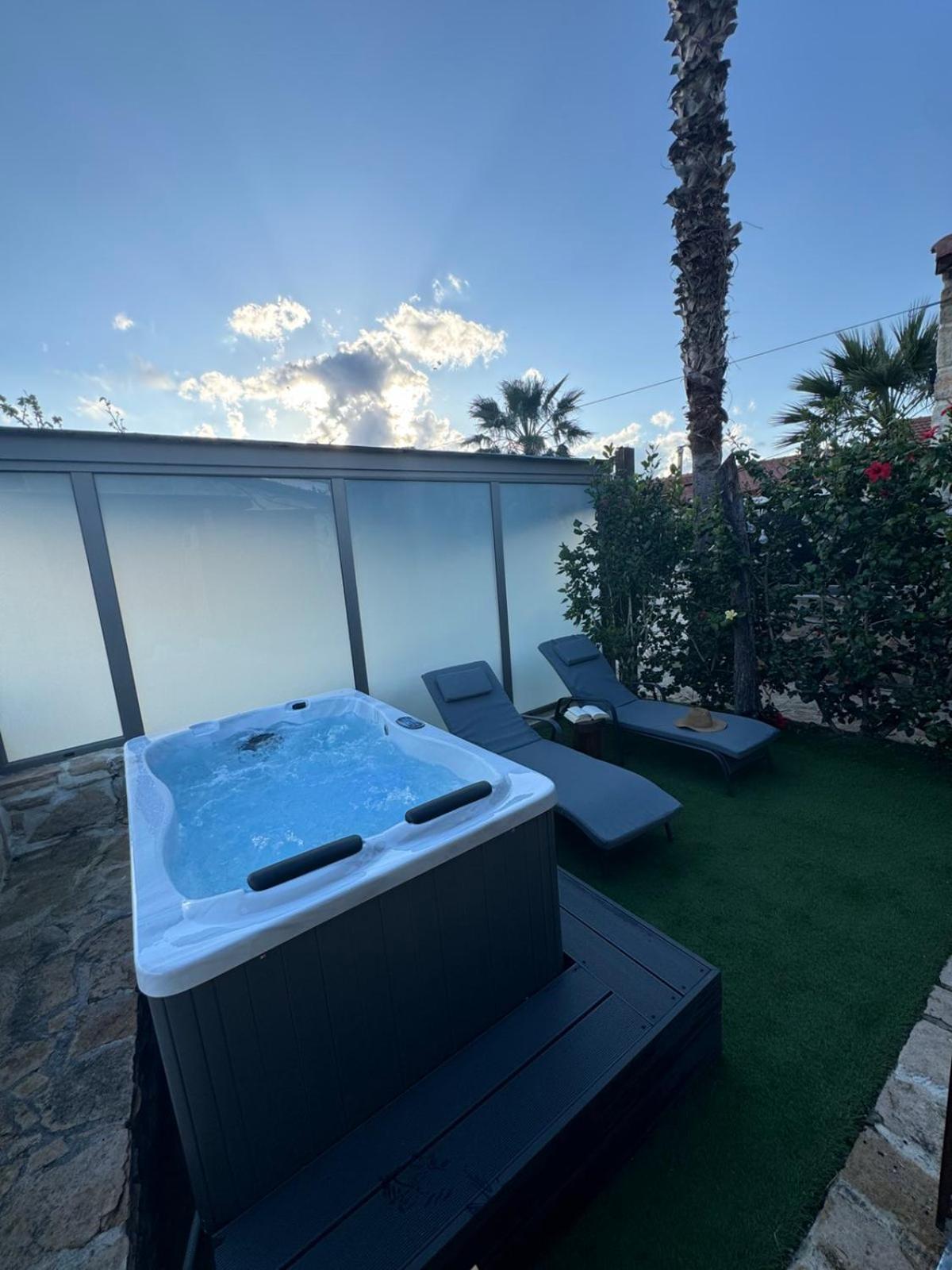 Studio Eleni - Oasis Holiday Houses Kokkinos Pyrgos Eksteriør bilde